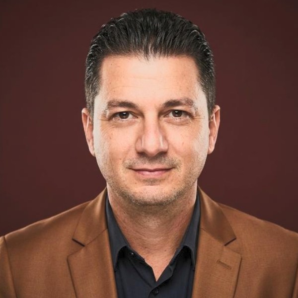 Serdal Şahin — Founder & CEO, TSARA Group
